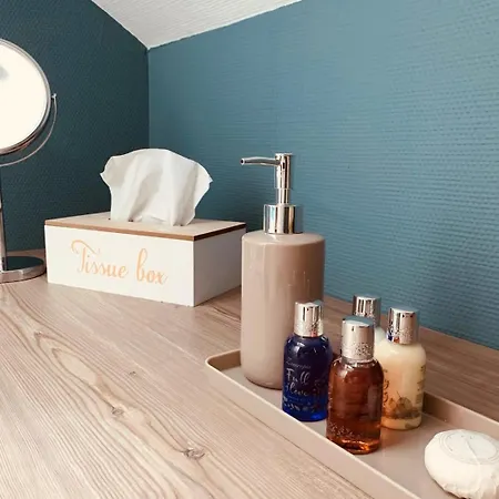 Appartement Au Style Scandinave - Pour Deux Personnes Proche De Chartres Luisant Exterior foto