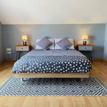 Appartement Au Style Scandinave - Pour Deux Personnes Proche De Chartres Luisant Exterior foto